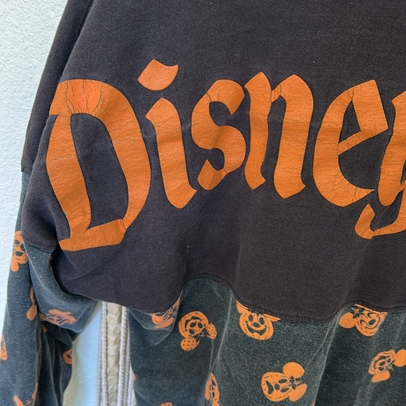 Disney spirit jersey XS oversized Long Sleeve Shirt - Black and Orange - Picture 2 of 4